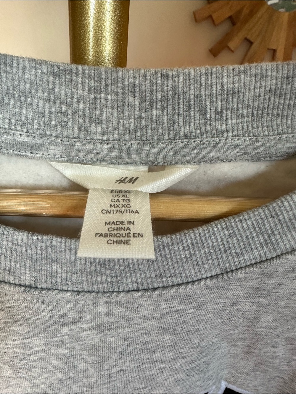 H&M Brooklyn NYC Light Heather Grey Sweatshirt - Picture 4 of 4